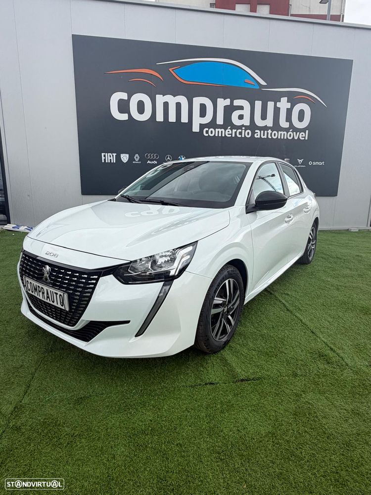 Peugeot 208 - 3