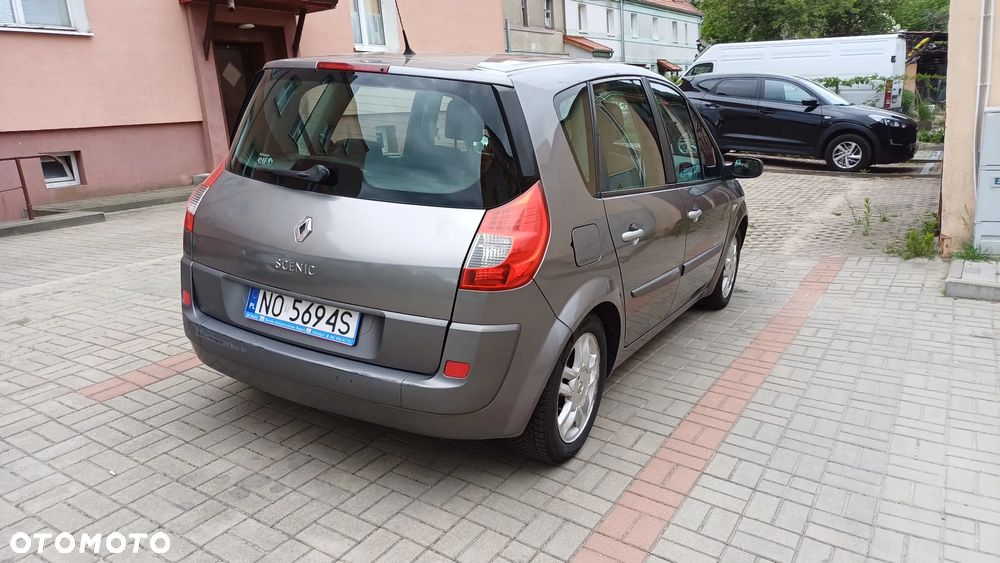 Renault Scenic - 5