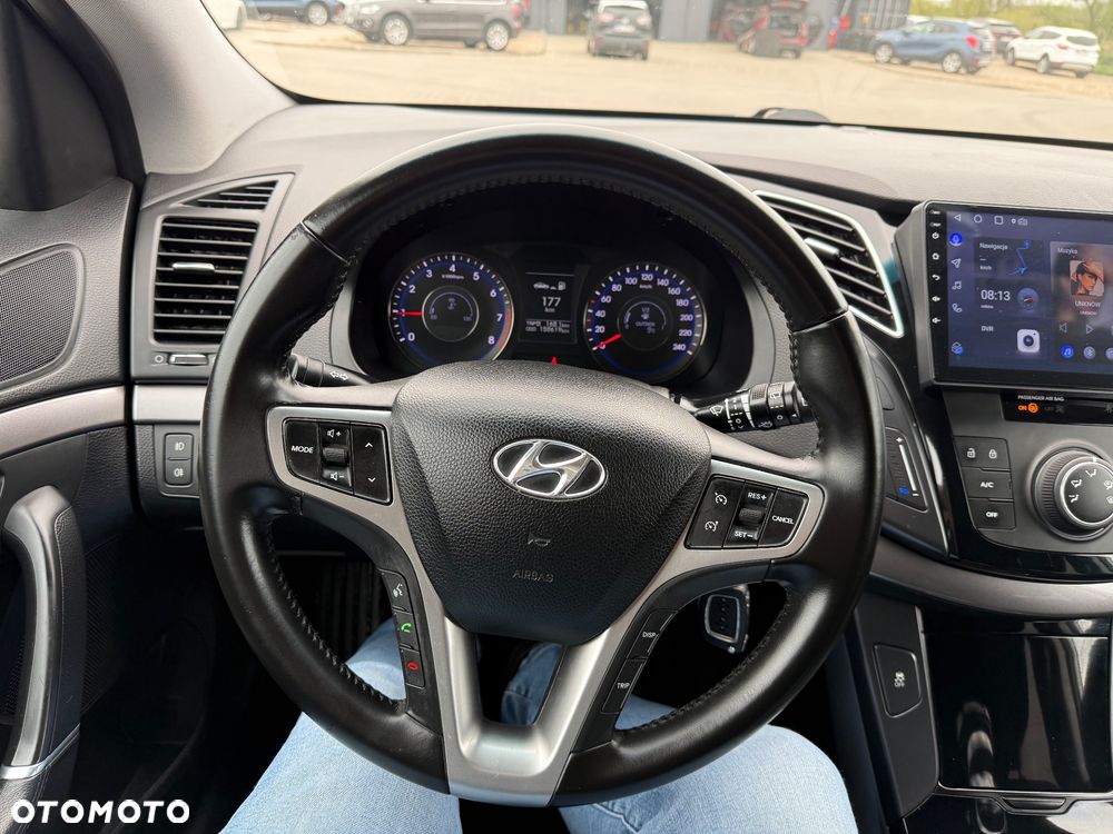 Hyundai i40 i40cw 1.6 Fifa World Cup Edition - 23