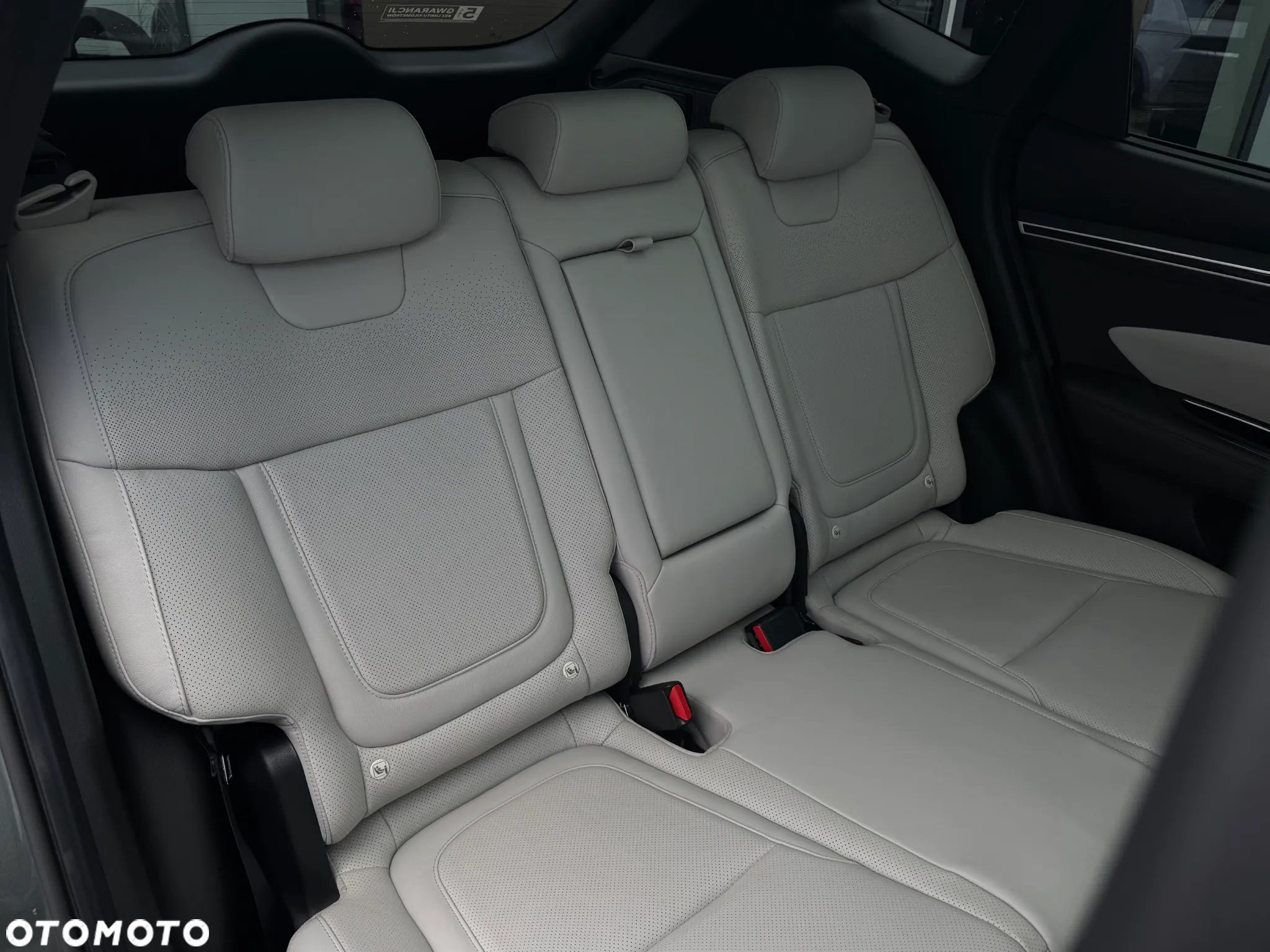 Hyundai Tucson 1.6 T-GDi HEV Platinum 2WD - 27