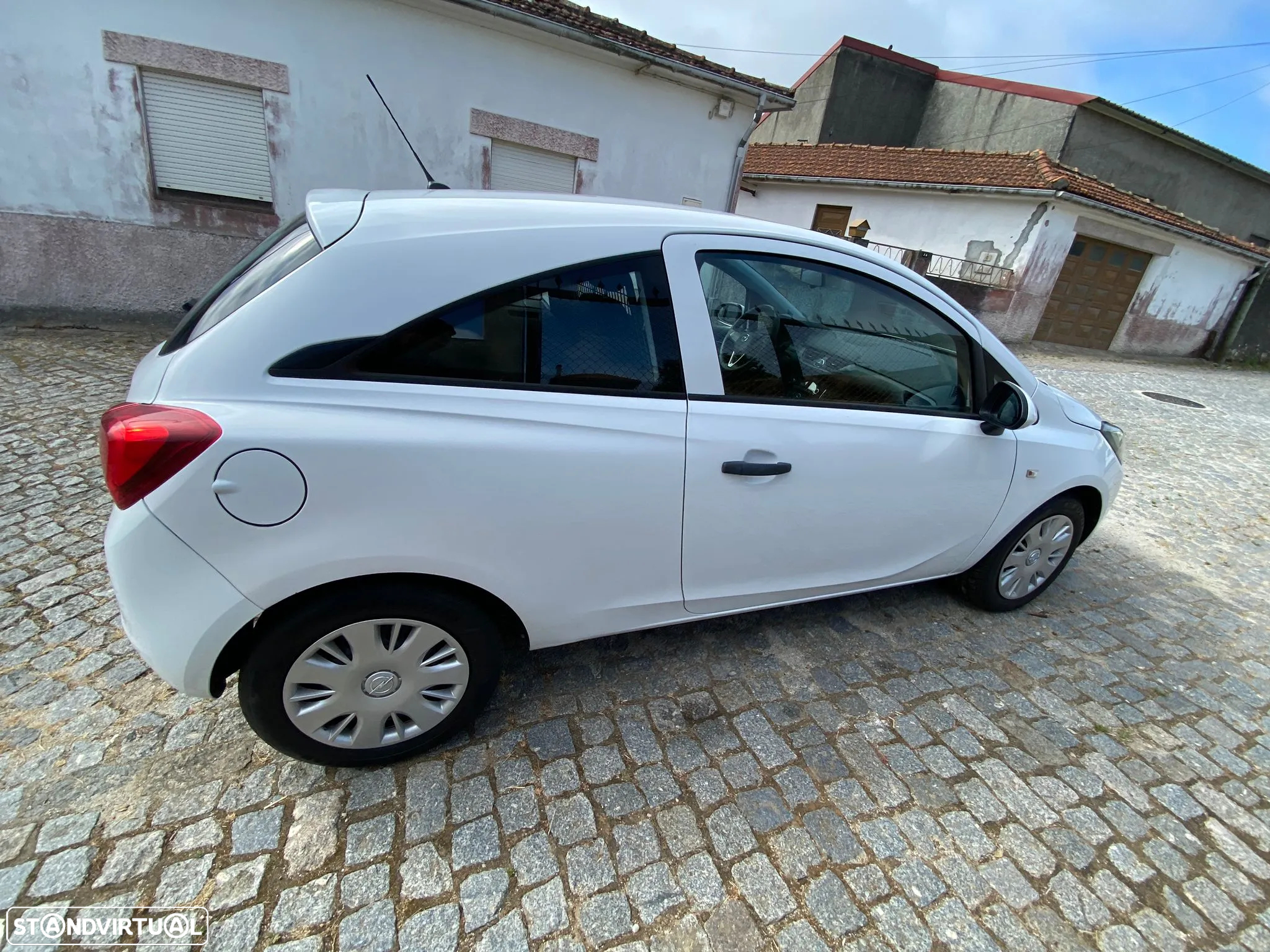 Opel Corsa 1.3 CDTi Color Edition - 10