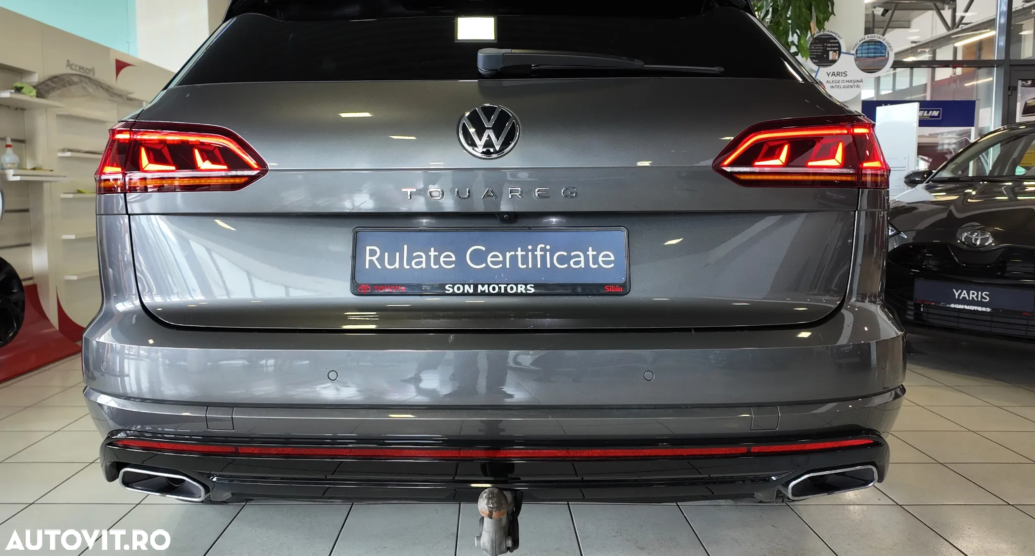 Volkswagen Touareg 3.0 V6 TDI 4Motion DPF Automatik R-Line - 36