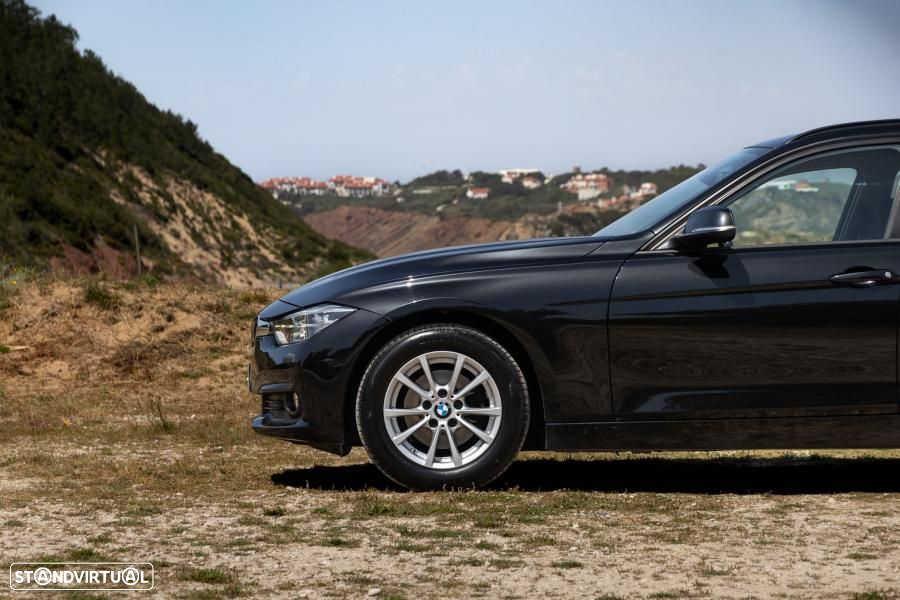 BMW 318 d Touring Auto - 22