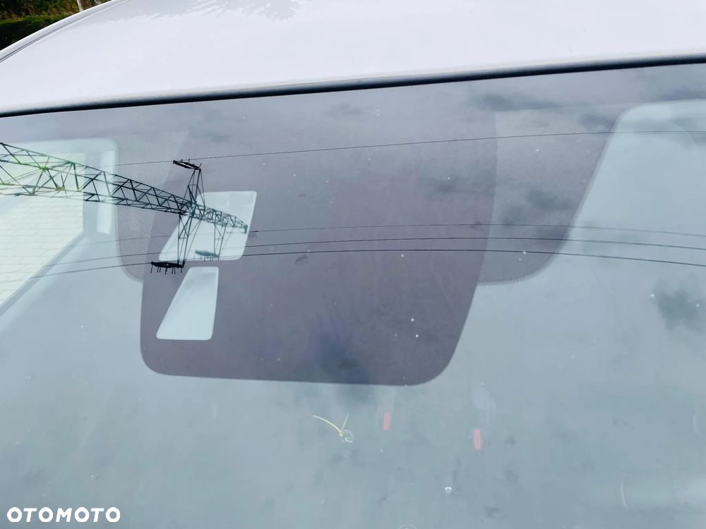 Mazda 2 SKYACTIV-G 90 White Edition - 19