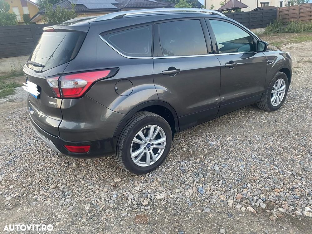 Ford Kuga - 7