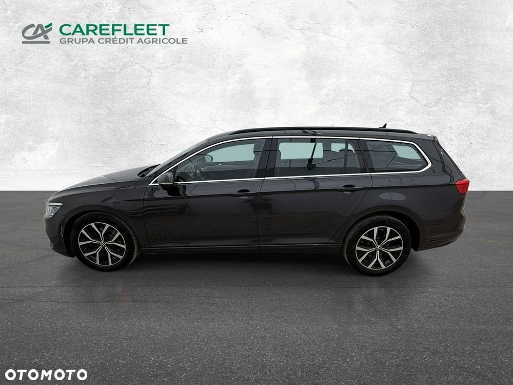 Volkswagen Passat - 9