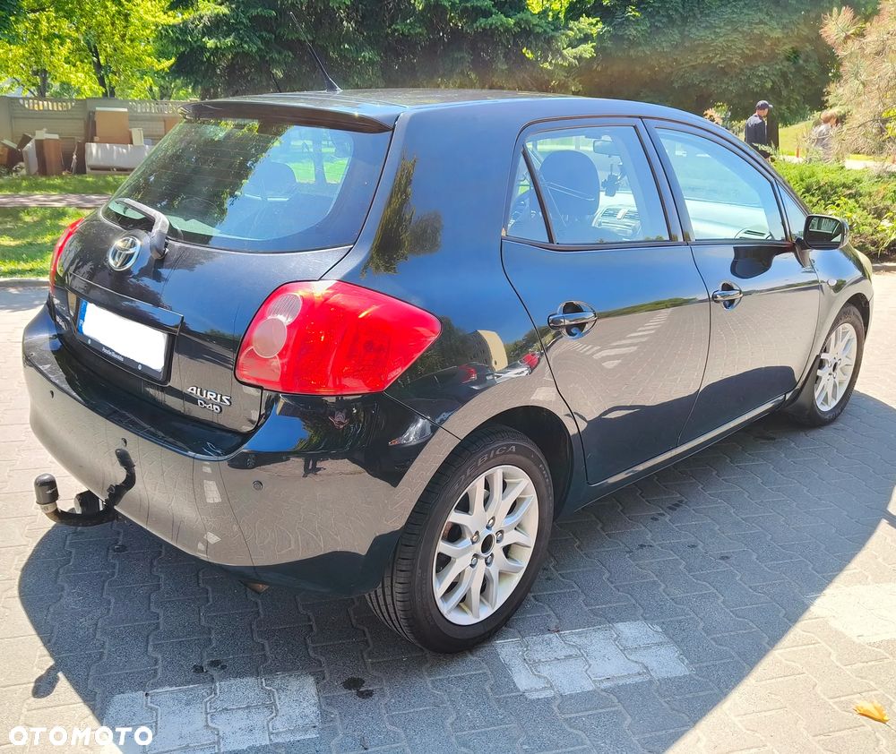 Toyota Auris - 2