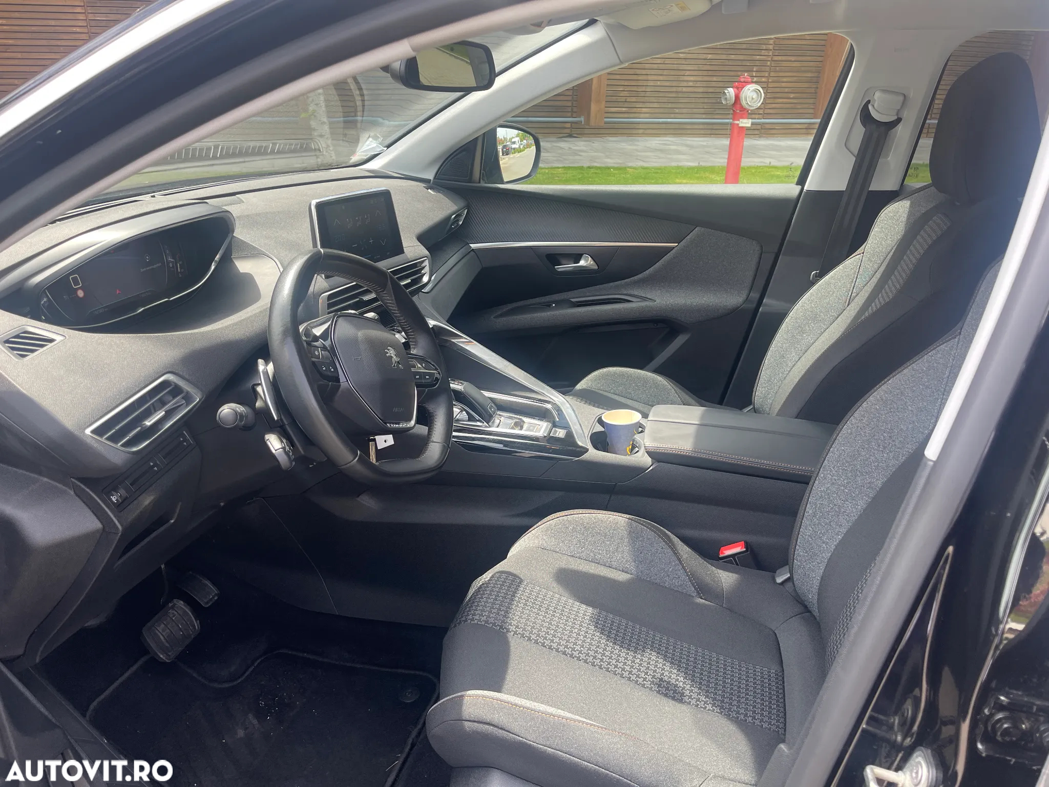 Peugeot 3008 1.6 BlueHDI FAP EAT6 STT Access - 8