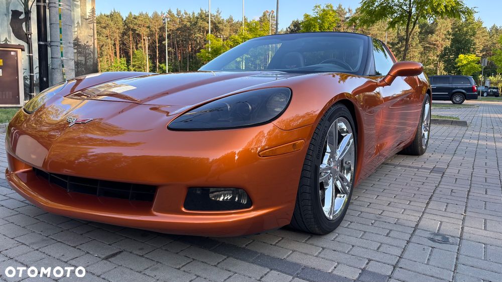 Chevrolet Corvette - 35