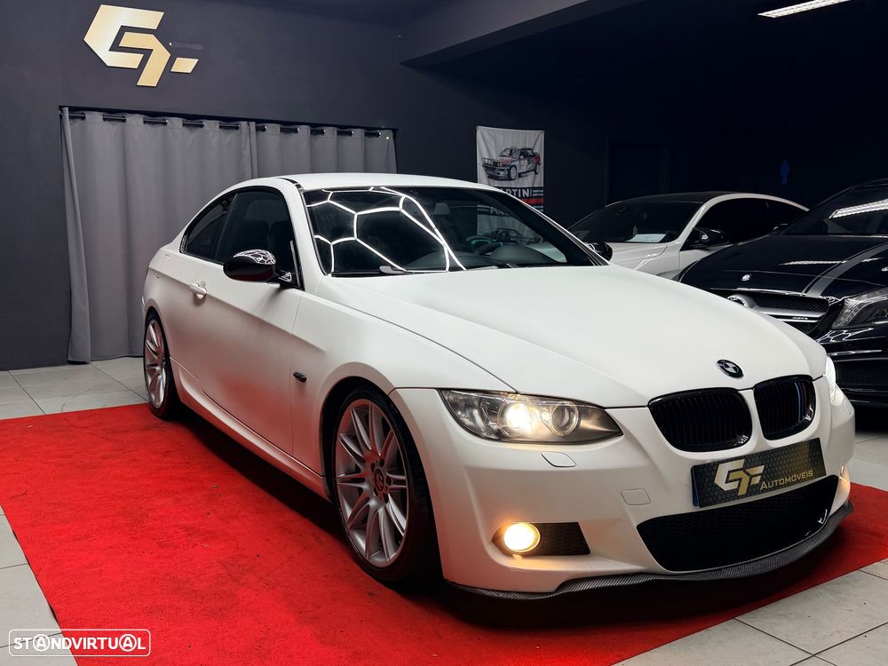 BMW 320 d Coupe - 2