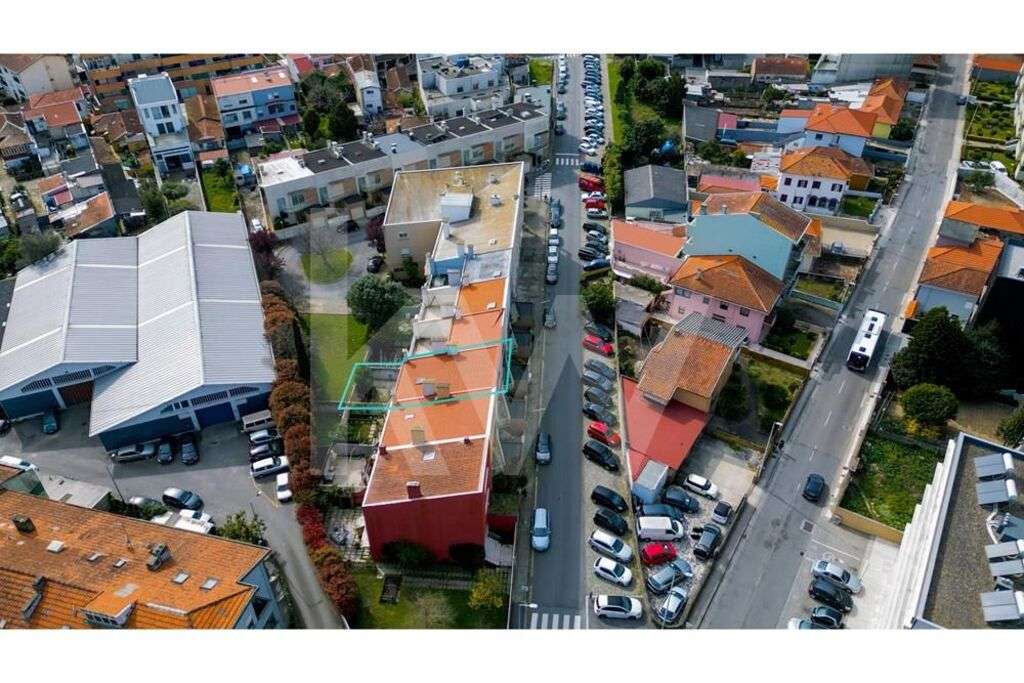 Moradia T4+1 à Efanor com licença de AL - Grande imagem: 2/39