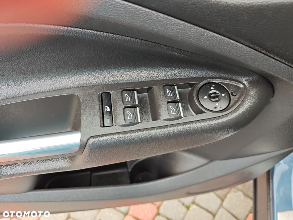 Ford Kuga 1.5 EcoBoost FWD Titanium - 8