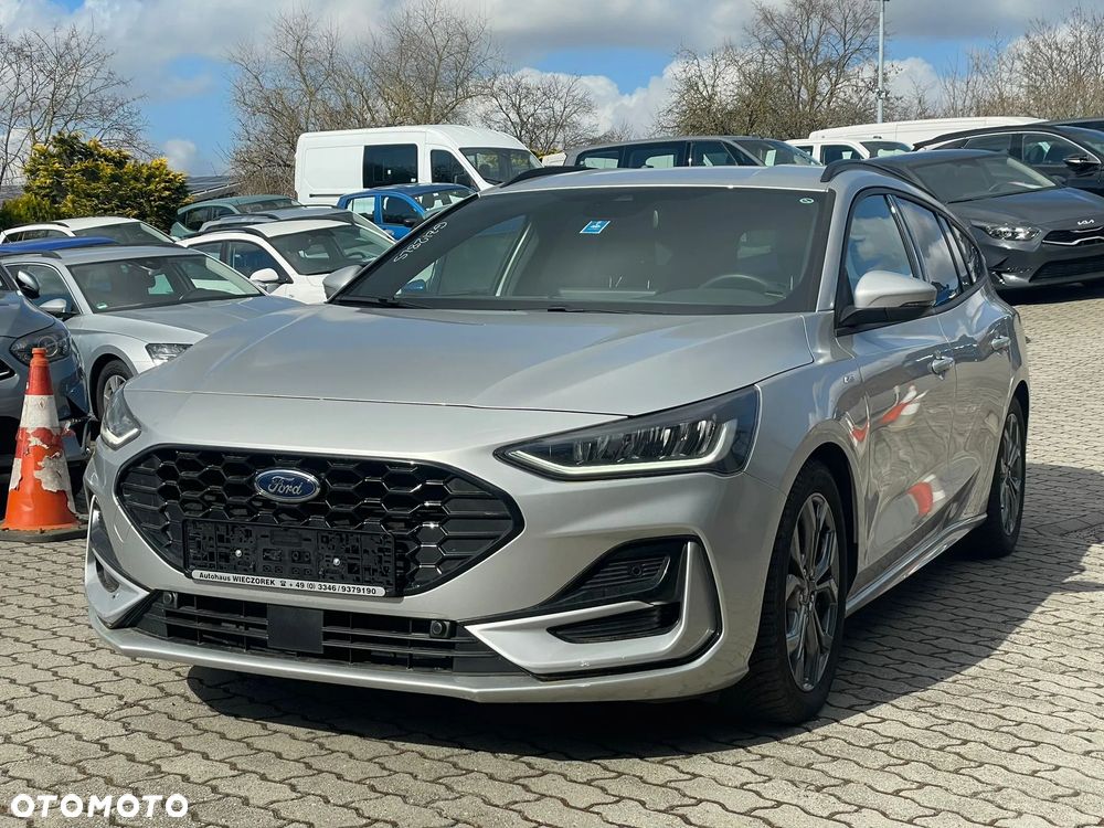 Ford Focus 1.0 EcoBoost mHEV ST-Line X