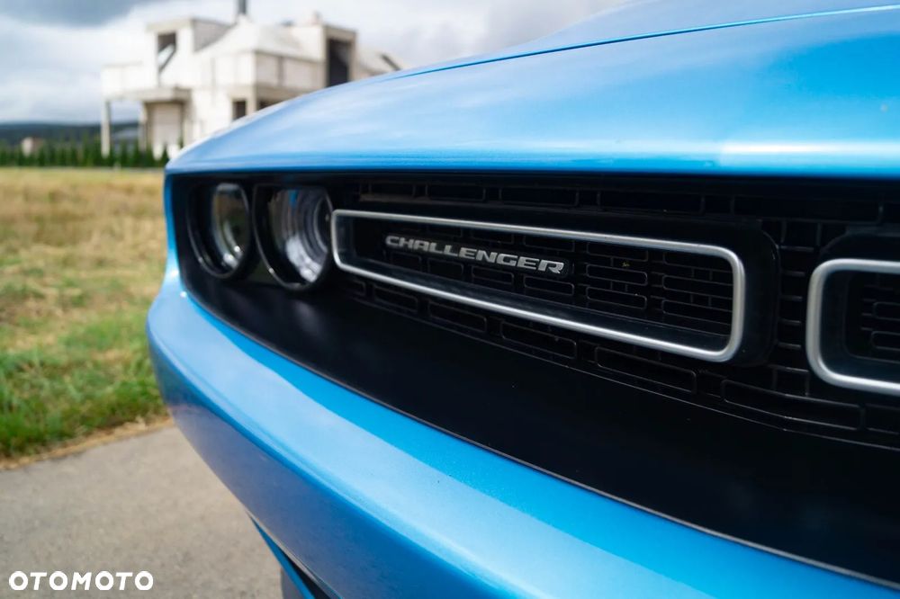 Dodge Challenger Automatik R/T Plus - 22