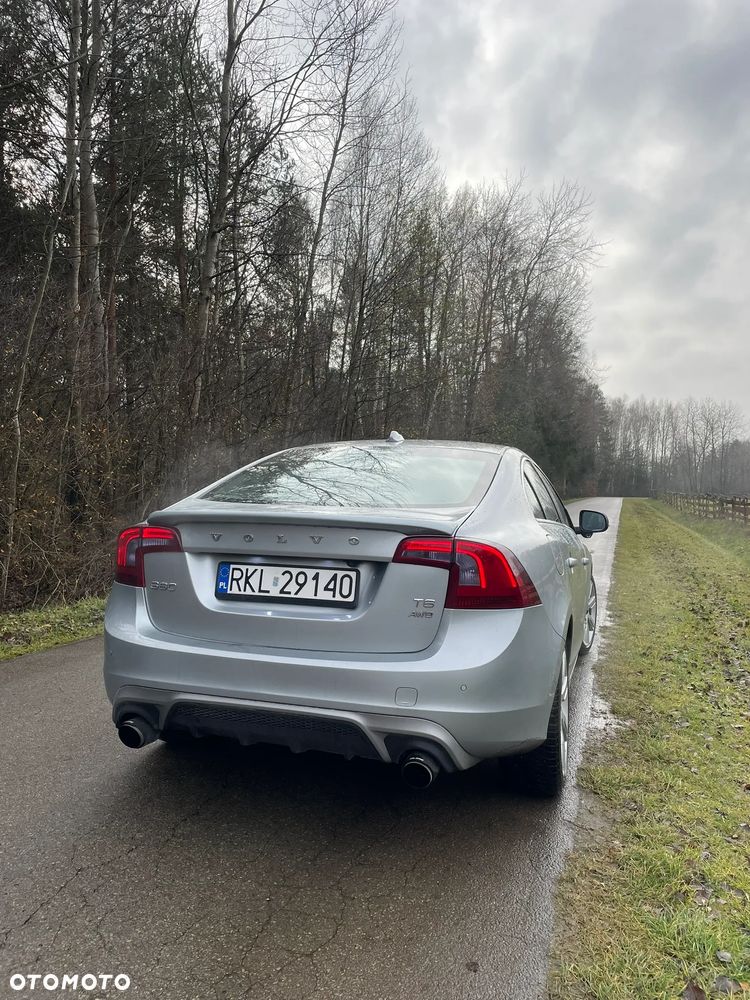 Volvo S60 T6 AWD Geartronic Summum - 4