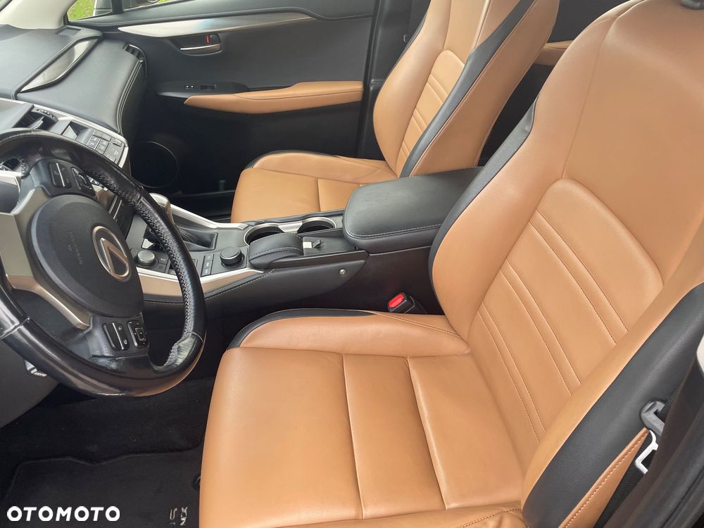 Lexus NX - 9