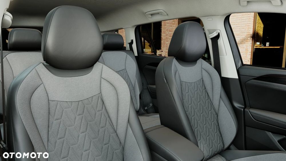 Volkswagen Tayron 1.5 eTSI mHEV Life Plus DSG - 12