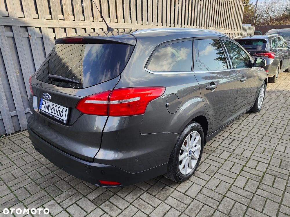 Ford Focus - 5