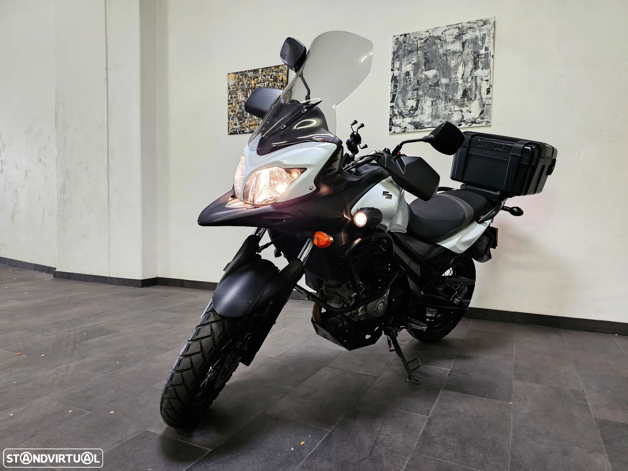 Suzuki DL V-Strom 650 - 1