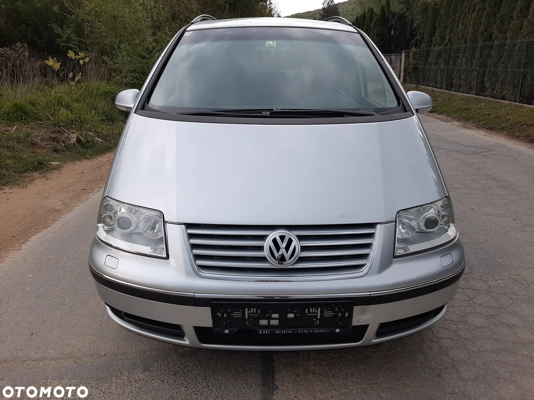 Volkswagen Sharan - 2