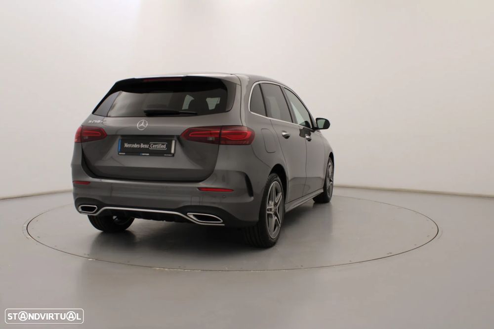 Mercedes-Benz B 250 e AMG Line - 7