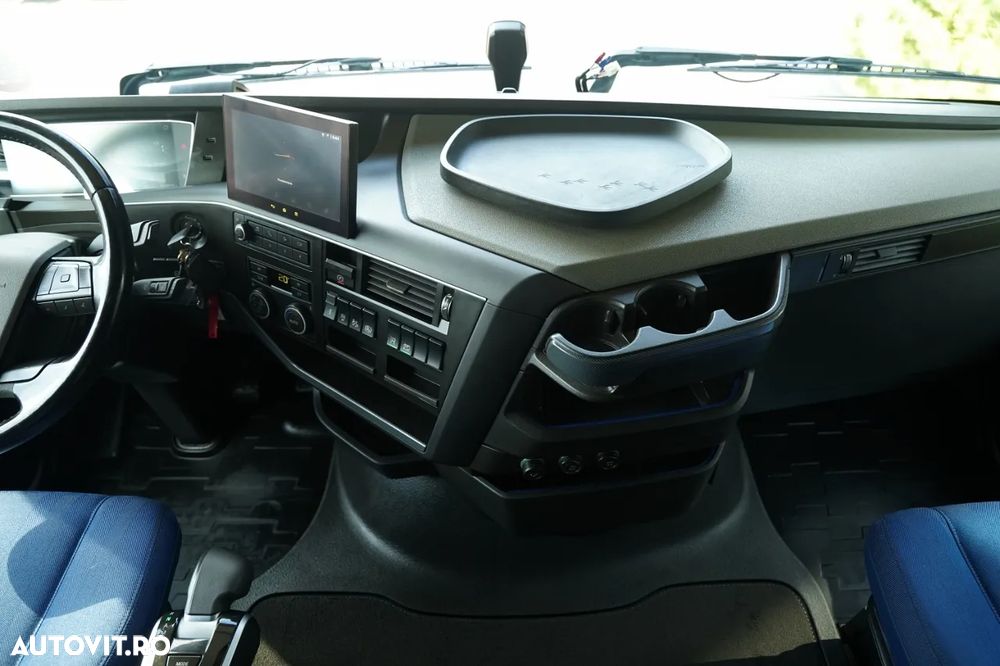 Volvo VOLVO FH 460 / PUNCTE JOS / I-PARK COOL / MEGA / I-SAVE / I-SHIFT / EURO 6 - 27