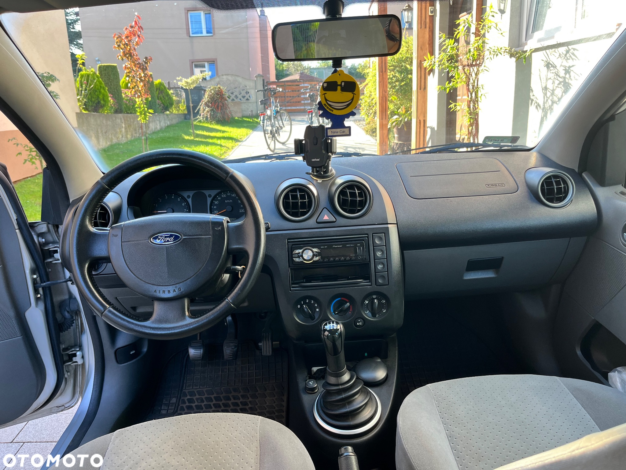 Ford Fiesta 1.3 Ghia - 9