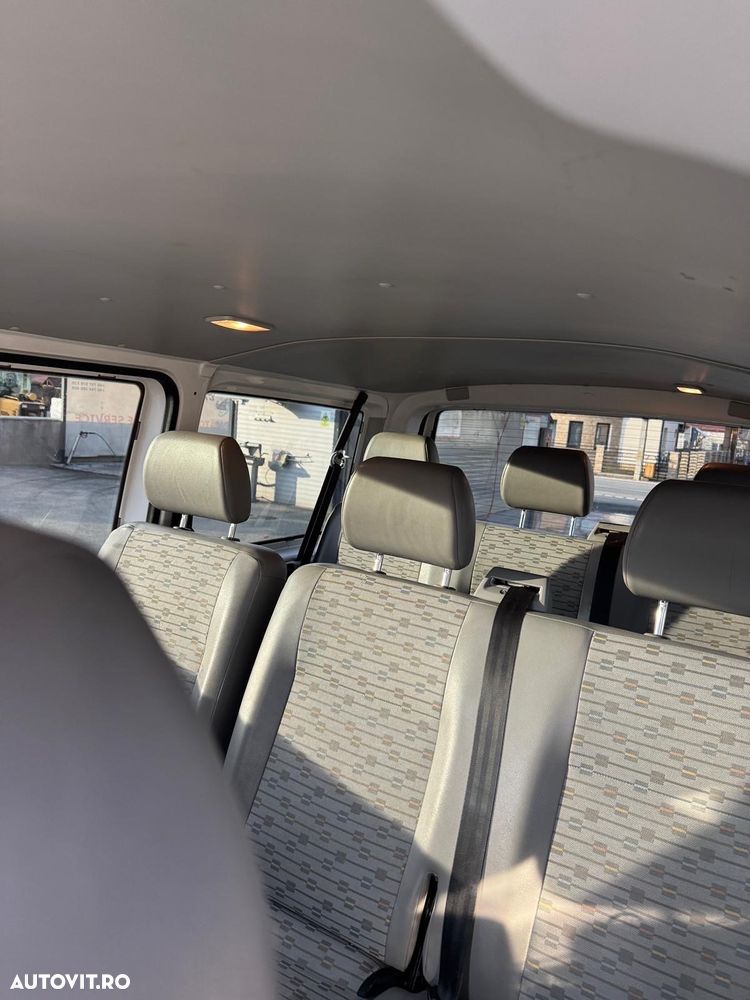 Volkswagen Transporter - 7