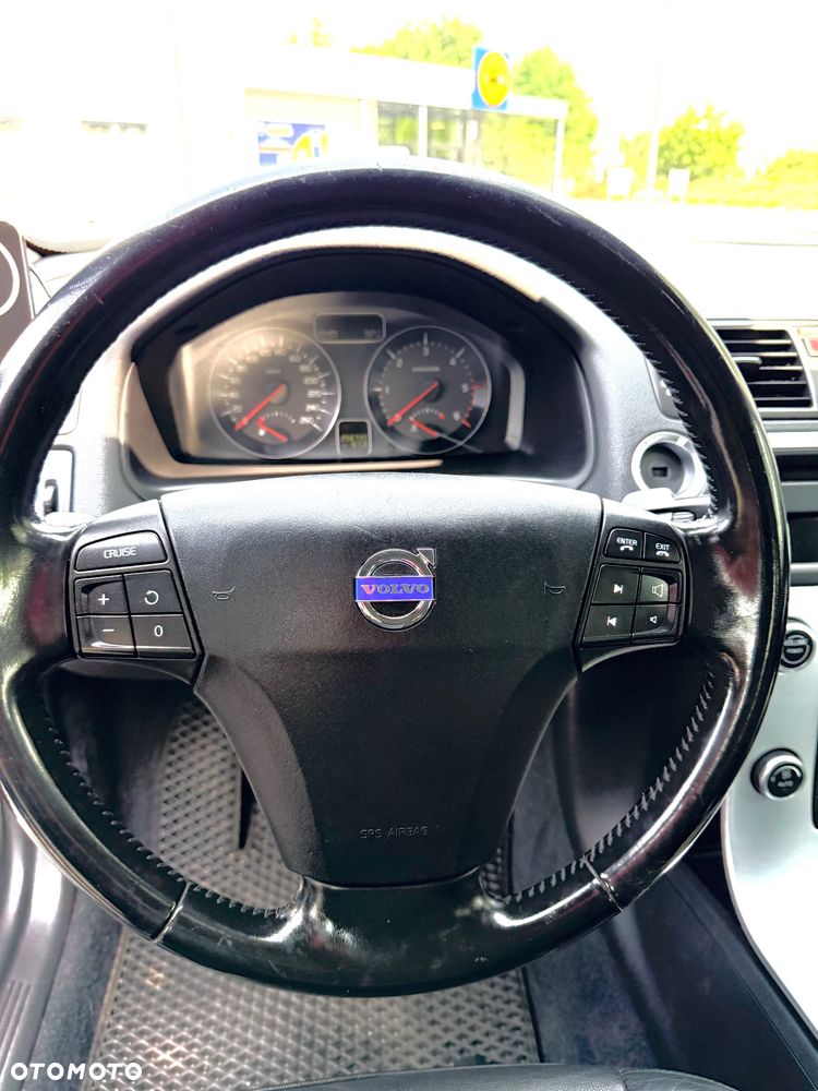 Volvo V50 1.6D DRIVe Momentum - 11