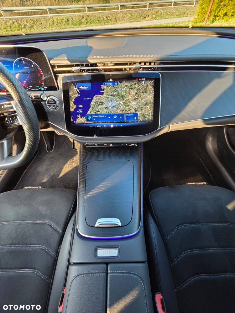 Mercedes-Benz Klasa E 220 d 9G-TRONIC Edition AMG Line - 12