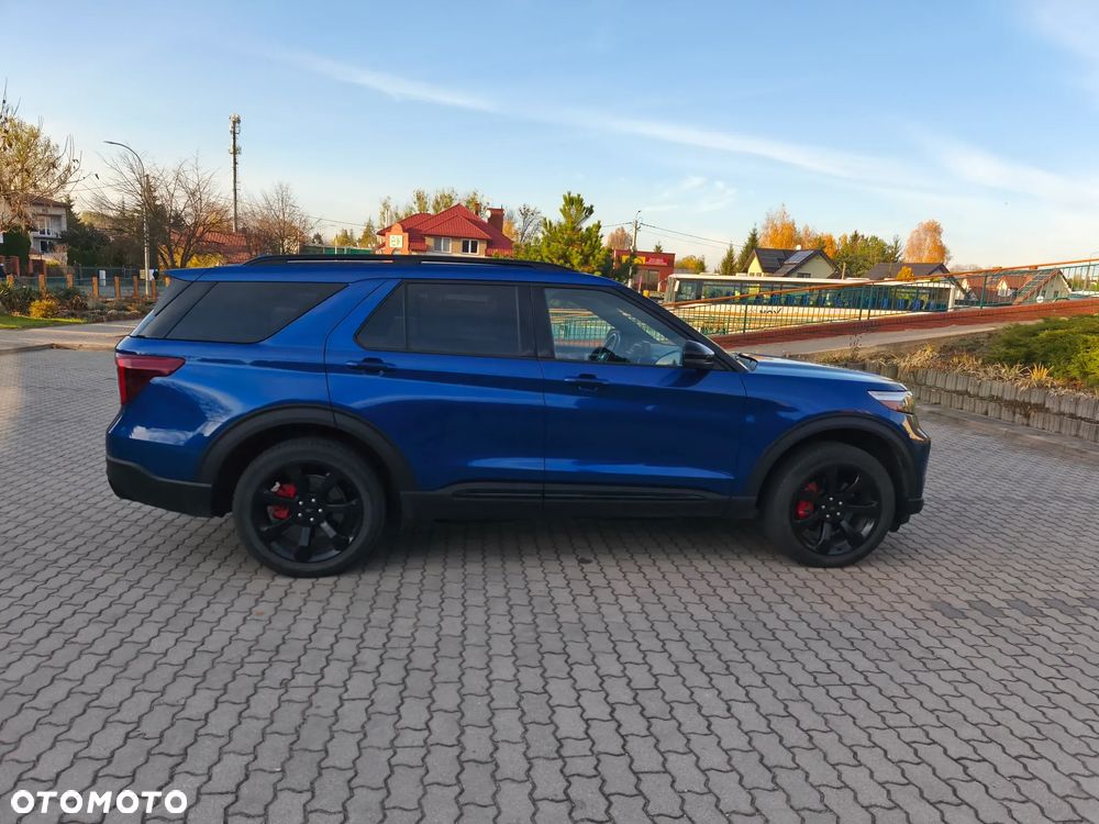 Ford Explorer - 4