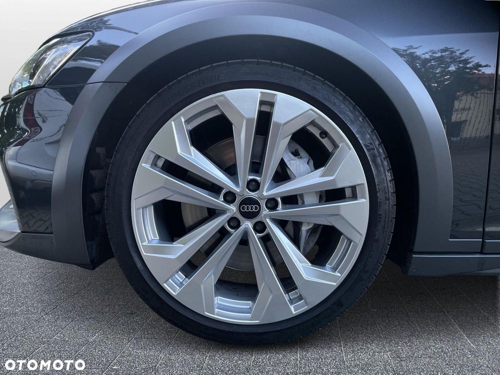 Audi A6 Allroad - 36