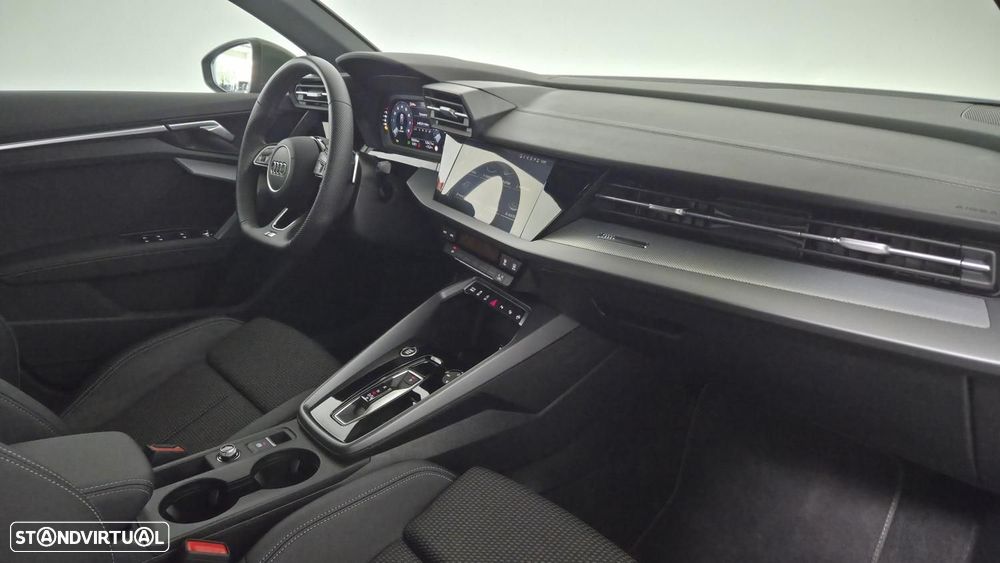 Audi A3 Sportback 30 TFSI S line S tronic - 11