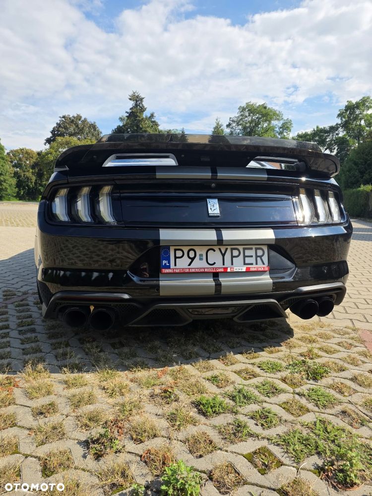 Ford Mustang - 6
