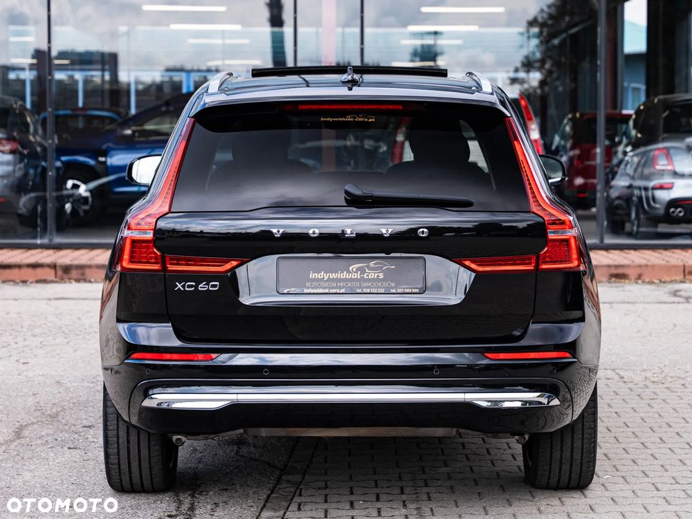 Volvo XC 60 T6 AWD Plug-In Hybrid Inscription - 19