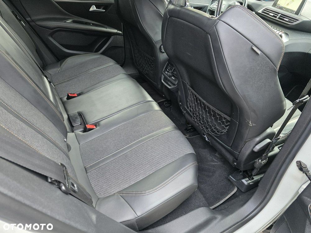 Peugeot 3008 - 19