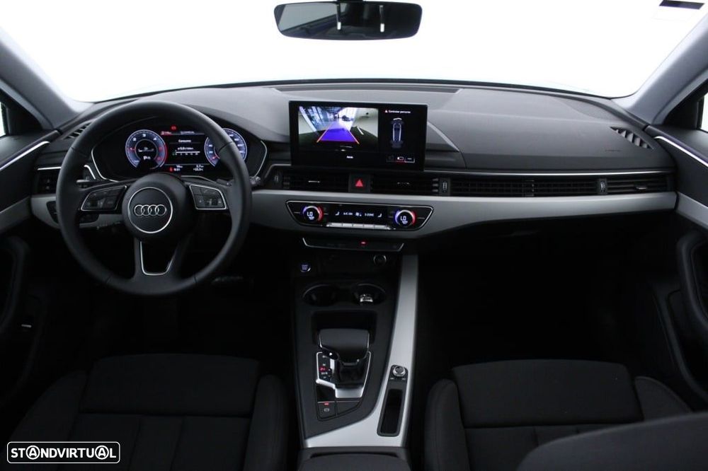 Audi A4 Avant 35 TDI S line S tronic - 18