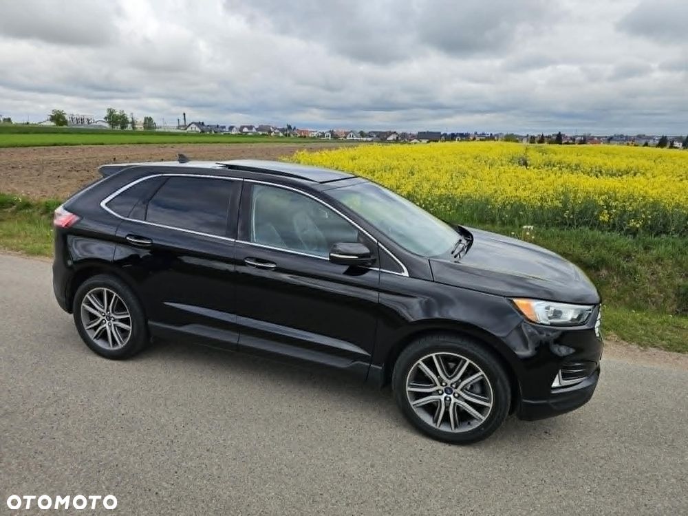 Ford Edge - 1