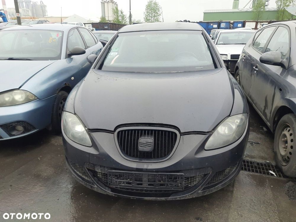 CZĘŚCI Seat Leon II 1,9 TDI BKC 2005-2012 CZARNY LC9Z - 1