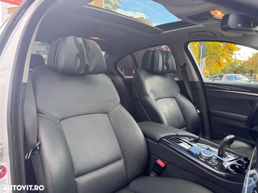 BMW Seria 5 520d - 16