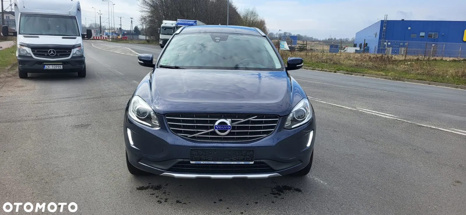 Volvo XC 60 - 35