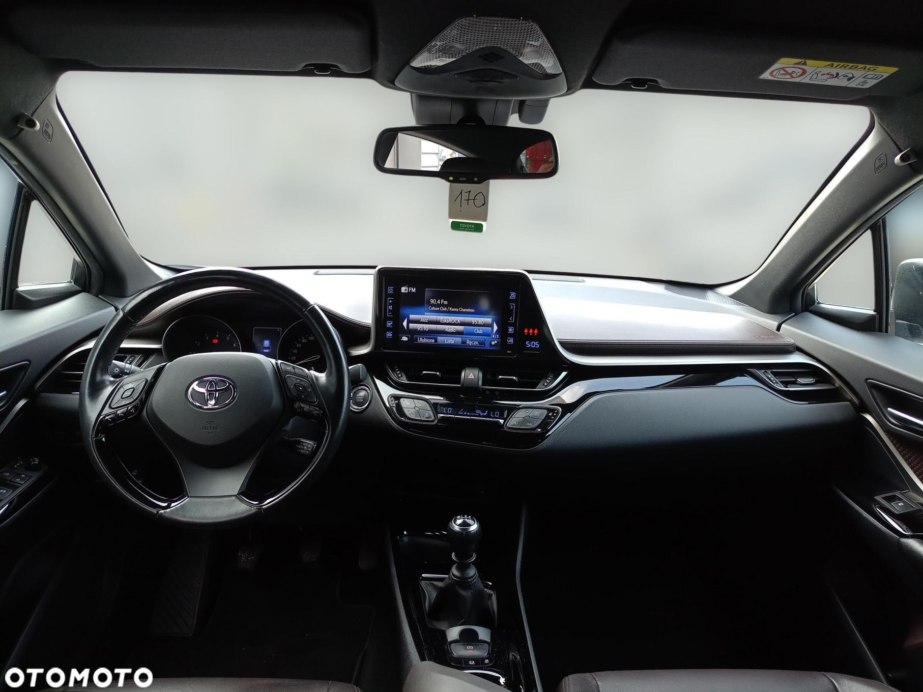 Toyota C-HR 1.2 T Prestige - 2