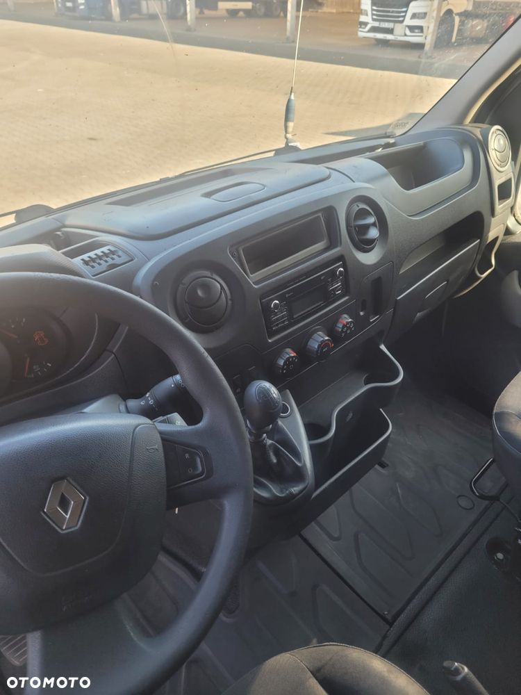 Renault Master - 3