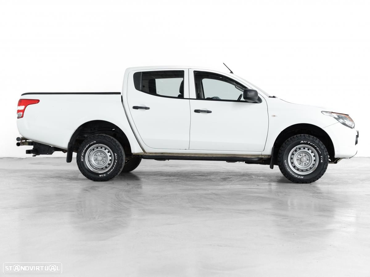 Mitsubishi L200 - 2