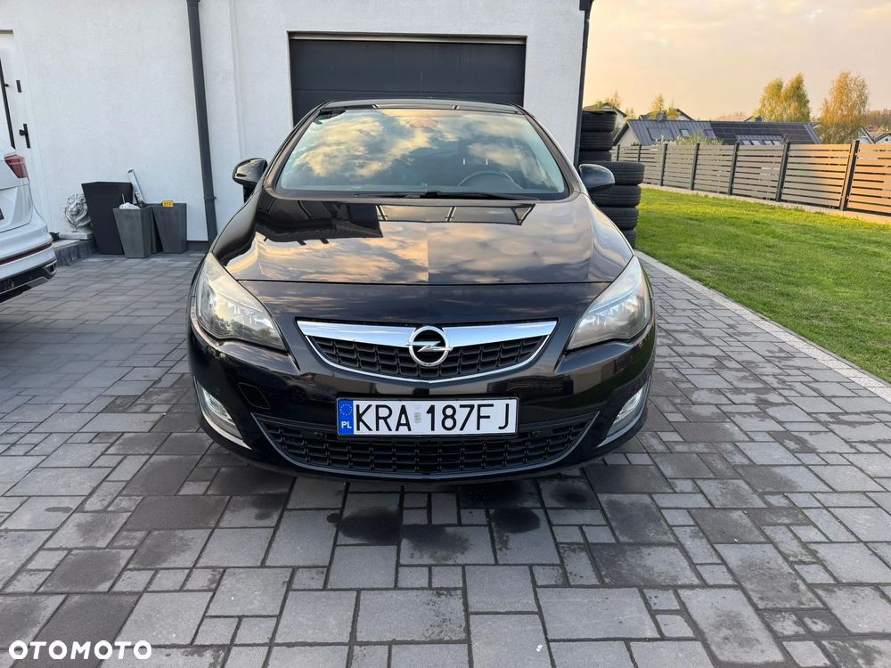 Opel Astra 1.6 Turbo Sport - 3