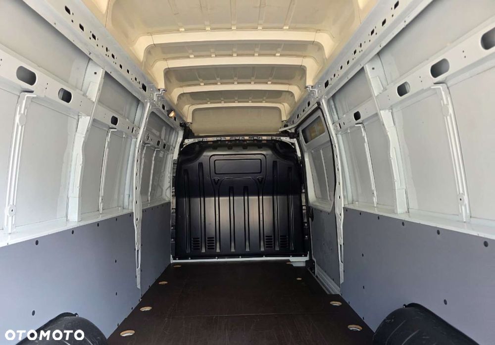 Renault Master - 30