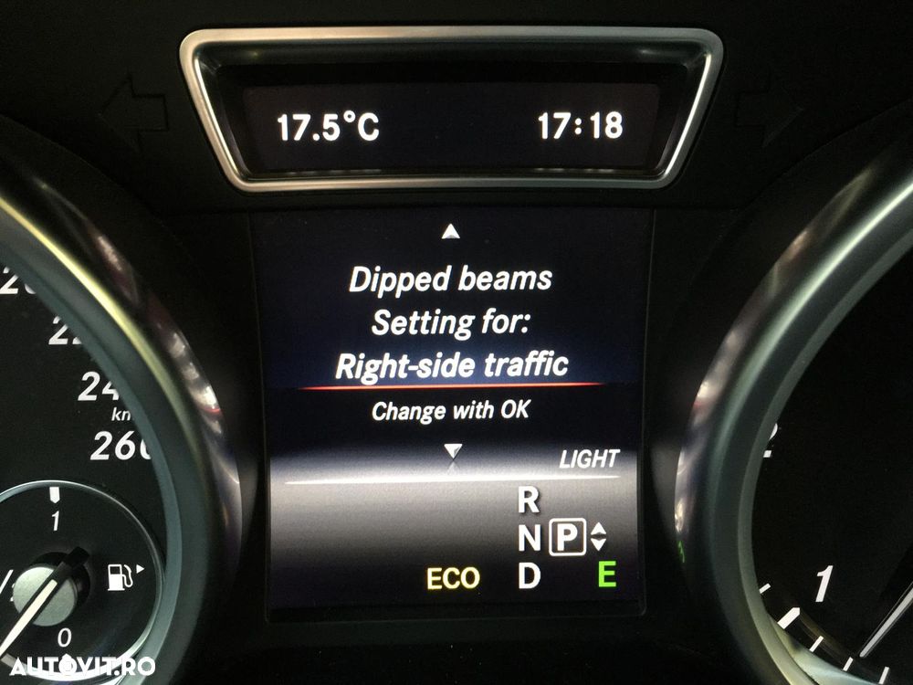 Mercedes-Benz ML 250 BlueTEC 4MATIC 7G-TRONIC - 35