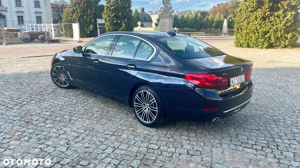 BMW Seria 5 520d xDrive Luxury Line - 6