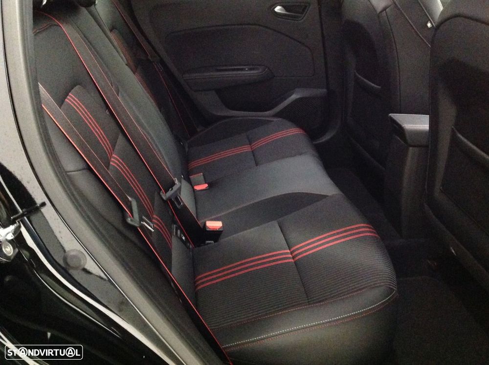 Renault Clio 1.0 TCe RS Line - 26