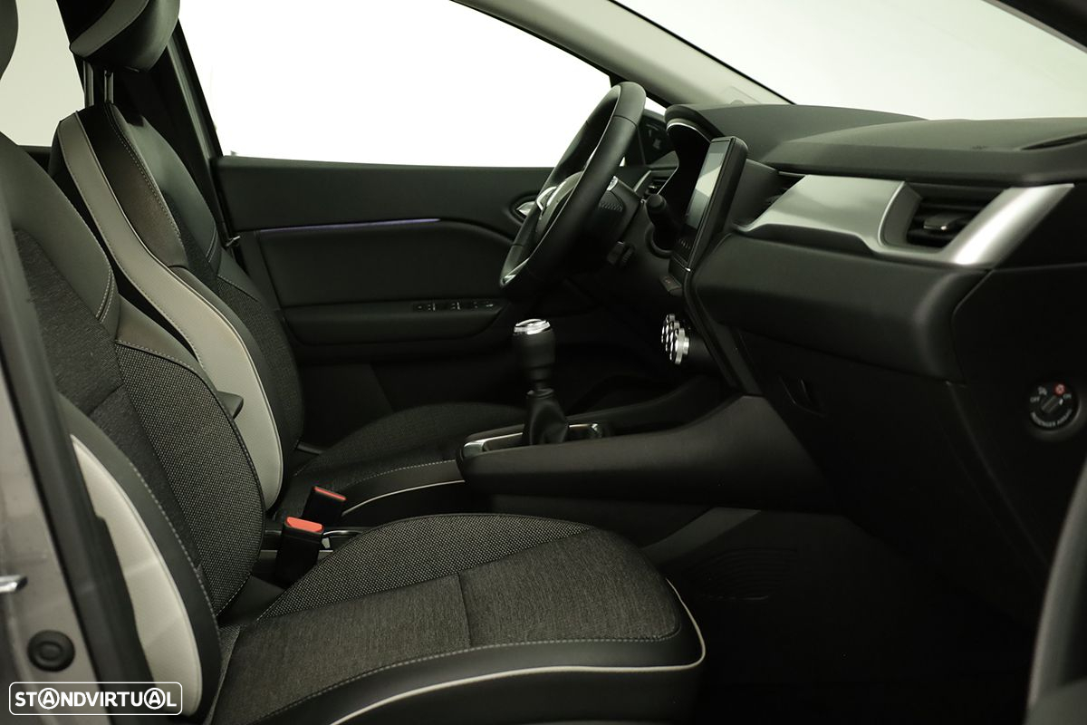 Renault Captur 1.0 TCe Techno Bi-Fuel - 21